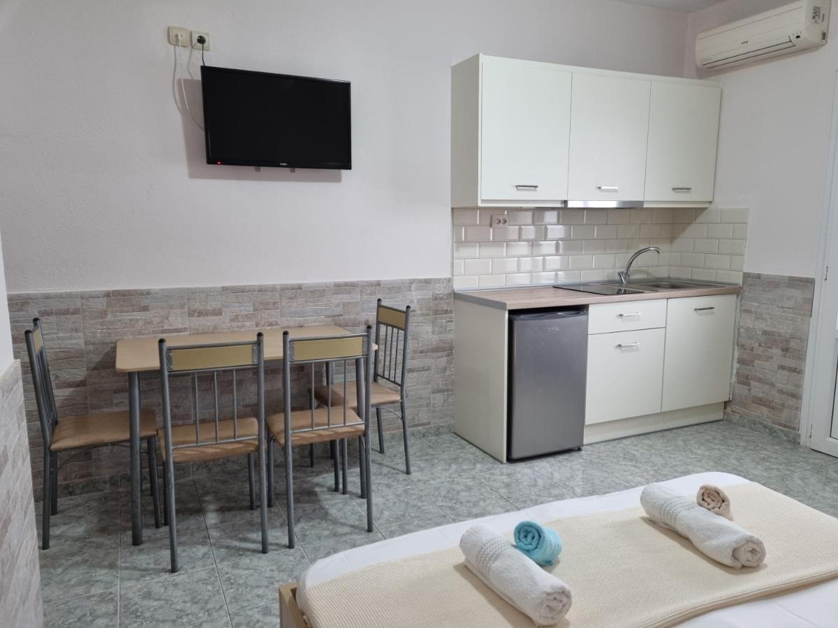 Anna Christina Apartments เมตามอร์โฟซี ภายนอก รูปภาพ