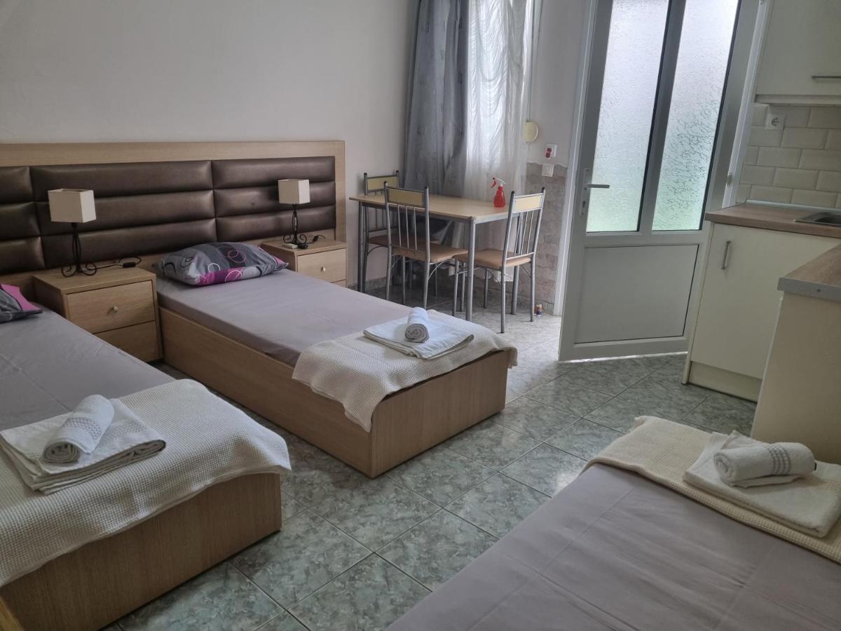 Anna Christina Apartments เมตามอร์โฟซี ภายนอก รูปภาพ